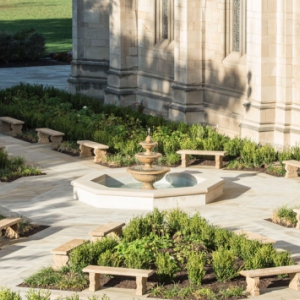 Heinz Memorial Chapel garden and fountain